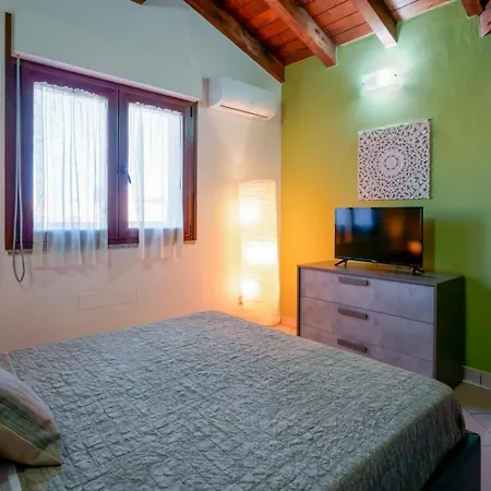 Attico Panoramico Zona Ospedale Brotzu E Aereoporto Appartamento *
