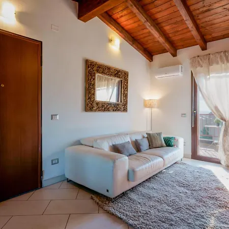 Attico Panoramico Zona Ospedale Brotzu E Aereoporto Cagliari